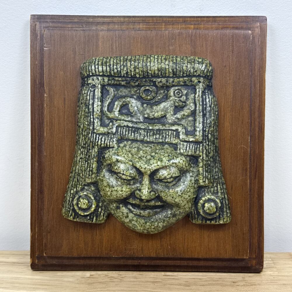 Vtg Mexico Folk Art Green Crushed Malachite Mayan Aztec Head Plaque Zarebski